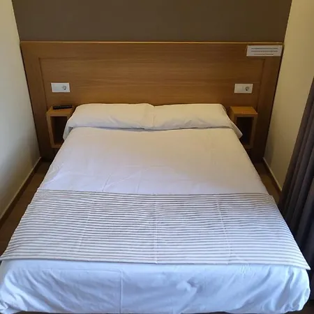 招待所 Casa Maruxa 3*