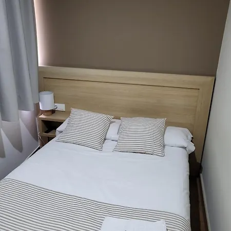 بيت ضيافة Casa Maruxa